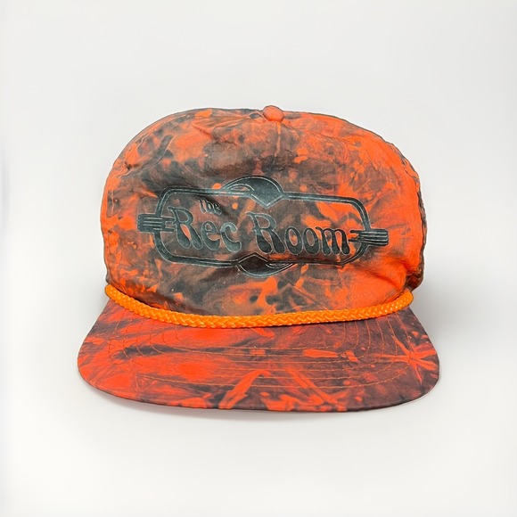 Vintage San Sun Caps' The Rec Room ' Orange Camo Double SnapBack Hat Hunting